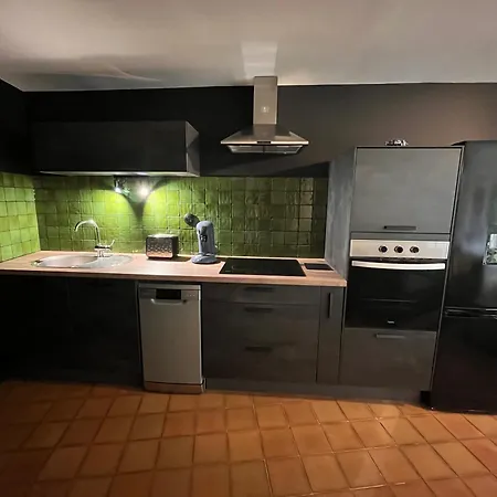 Et Atypiques Le Temps Des Legendes Gæstehus Saint-Quentin-la-Poterie